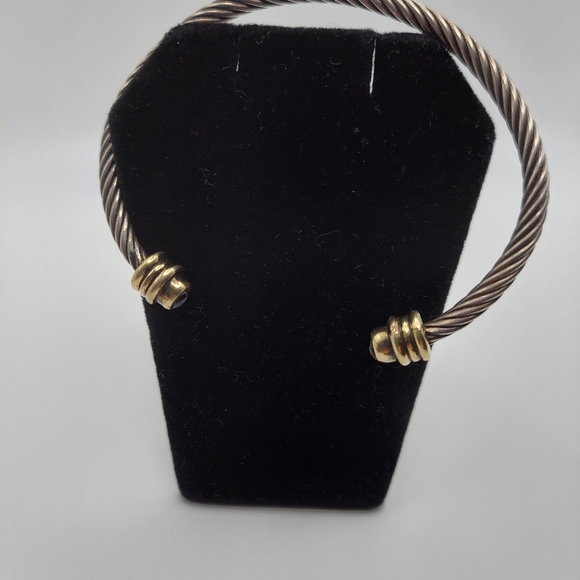 Minimalist SS 925 Cable Cuff Bracelet w/Glass Ends. GC&Current. - Picture 8 of 13